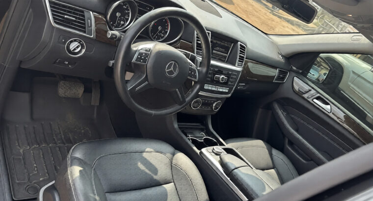 Mercedes-Benz ML350 2014 4MATIC AWD SUV | 3.5L V6 Automatic, Foreign Used, Low Mileage