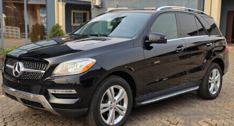 Mercedes-Benz ML350 4MATIC 2014 SUV | AWD, Petrol, Automatic, Registered, Low Mileage