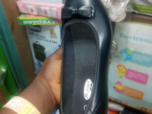 Quality Big Girls Black School Shoes – Flat Leather Shoes with EVA Sole & Snap Fasteners | Size 34 |