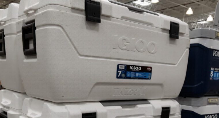 Igloo MaxCold 150/165 Quart Ice Cooler – 7-Day Cooling, 280 Can Capacity, Made in USA