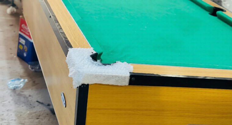 Coin Operated Snooker Table with Complete Accessories – Brand New & Durable