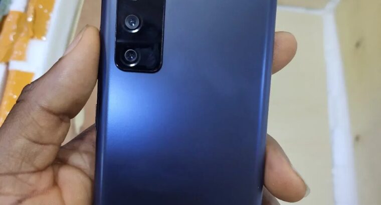 Samsung Galaxy S20 FE 128GB Blue (UK Used) – Neat Condition, 6.5″ AMOLED, 4500mAh Battery
