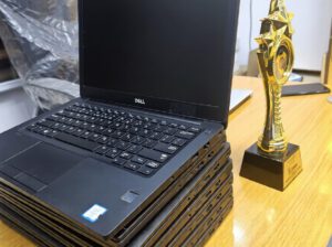 Dell Latitude 7280 Laptop – Intel Core i5, 8GB RAM, 256GB SSD