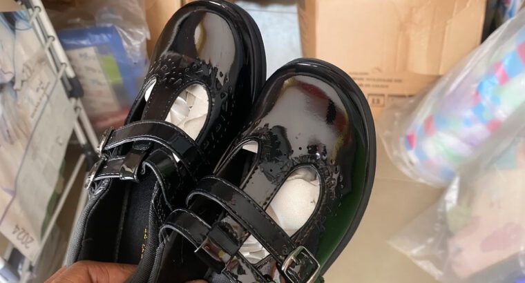 Girls’ Back to School Shoes | Black | Sizes 36-41 | Hi-Way