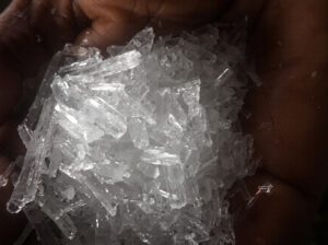 Menthol Crystals 1kg – Pure, Aromatic & Cooling for Cosmetics, Pharma & Aromatherapy