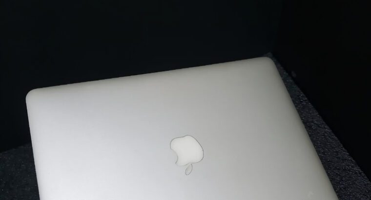 Apple MacBook Pro 2012 Laptop – Intel Core i5, 4GB RAM, 128GB SSD, 13.3″ Display | Used Silver MacBo