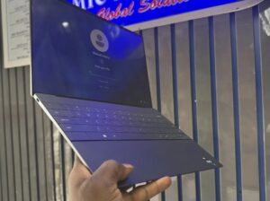 Dell XPS 13 9320 Laptop (32GB RAM, 1TB SSD, Intel Core i7 13th Gen) Touchscreen Ultrabook – Gray