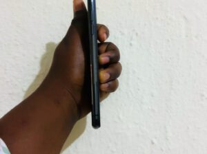 Apple iPhone XS 256GB Black – Used Smartphone with Super Retina OLED Display, Dual Camera & Face ID