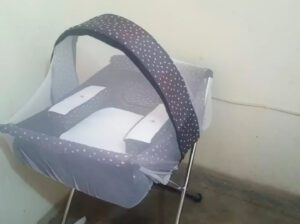 Baby Moveable Cot Bassinet with Wheels – Portable Playpen Bed for Infants (Unisex, Brand New)