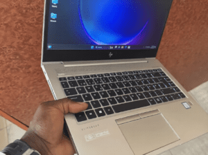 HP EliteBook 840 G6 Laptop 16GB RAM Core i7 512GB SSD 14” Ultrabook (Used, Windows 11)