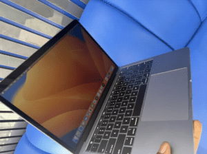 Apple MacBook Pro 2019 13-inch Core i7 16GB RAM 1TB SSD Touch Bar (Used, Space Gray)