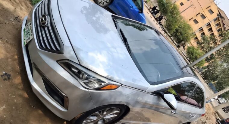2015 Hyundai Sonata Sport 2.0T Sedan – Turbo, Automatic, Silver, Performance & Comfort