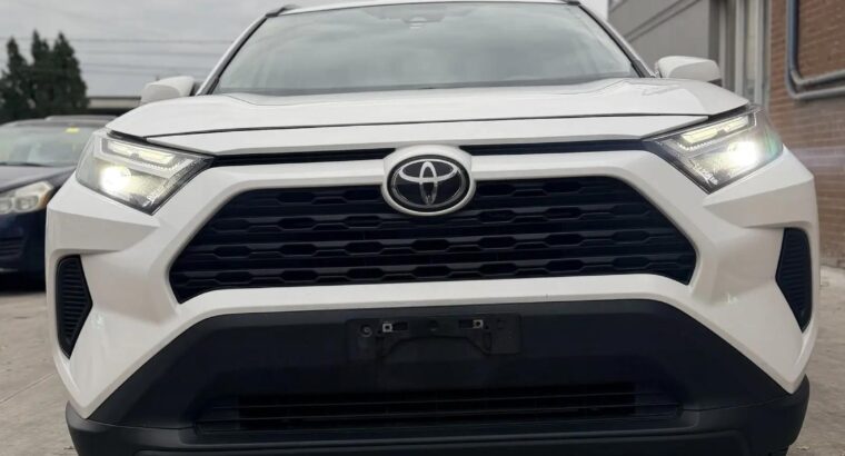 2023 Toyota RAV4 XLE AWD – Foreign Used, Accident-Free SUV, White